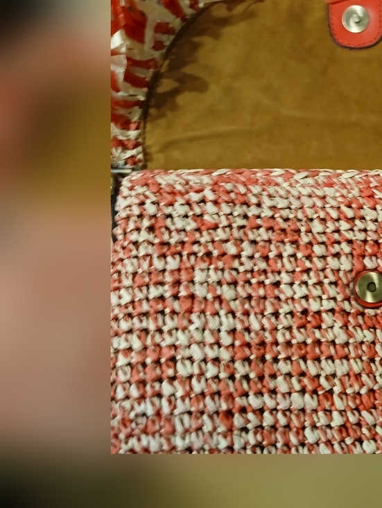 Patricia Nash Pink/Creme Raffia Crossbody & Dustbag - Picture 5 of 5